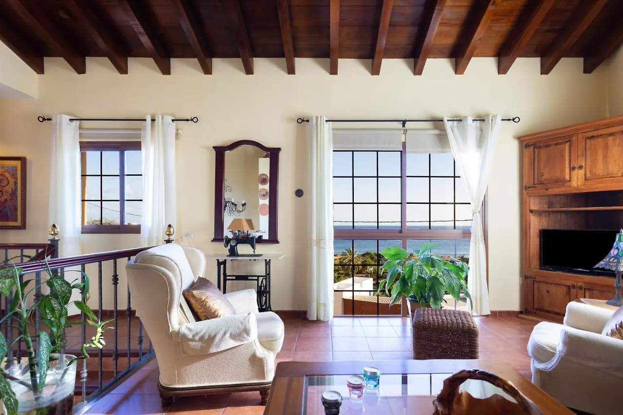 Casa Bora contacts